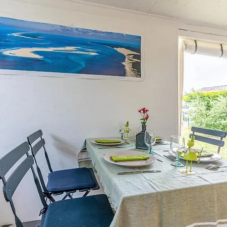 Campsite Mobilhome Bord De Mestras