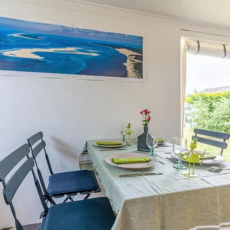 Holiday home Mobilhome Bord De Mestras